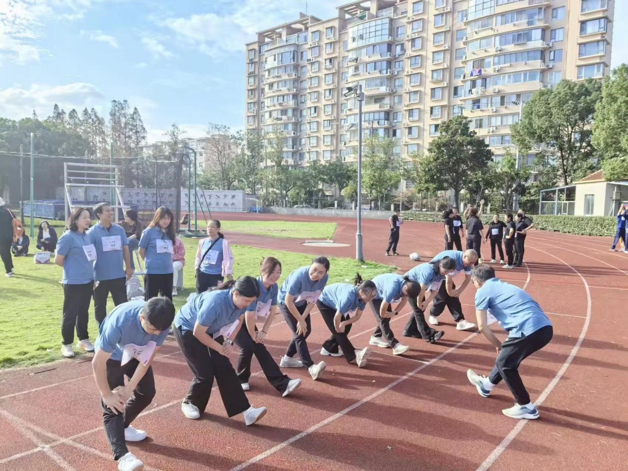 1761534099833075.jpg 1761534099833075.jpg