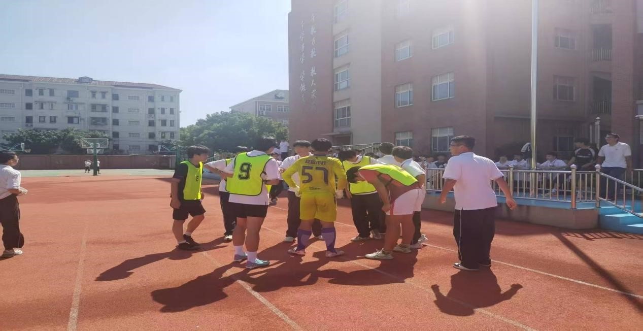 1762132529548976.jpg 1762132529548976.jpg