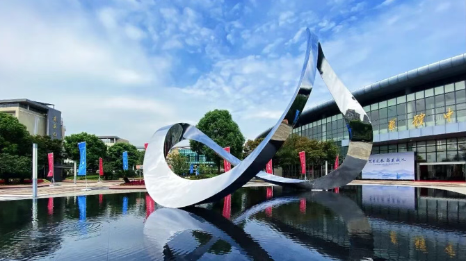 1762760018340527.png image.png