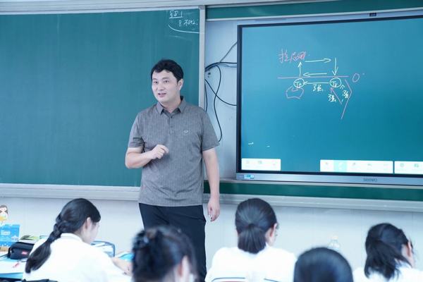 1761675337530131.jpg 2.jpg