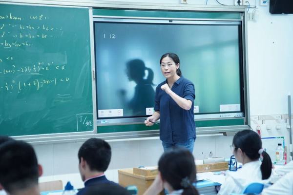 1761675356107580.jpg 5.jpg